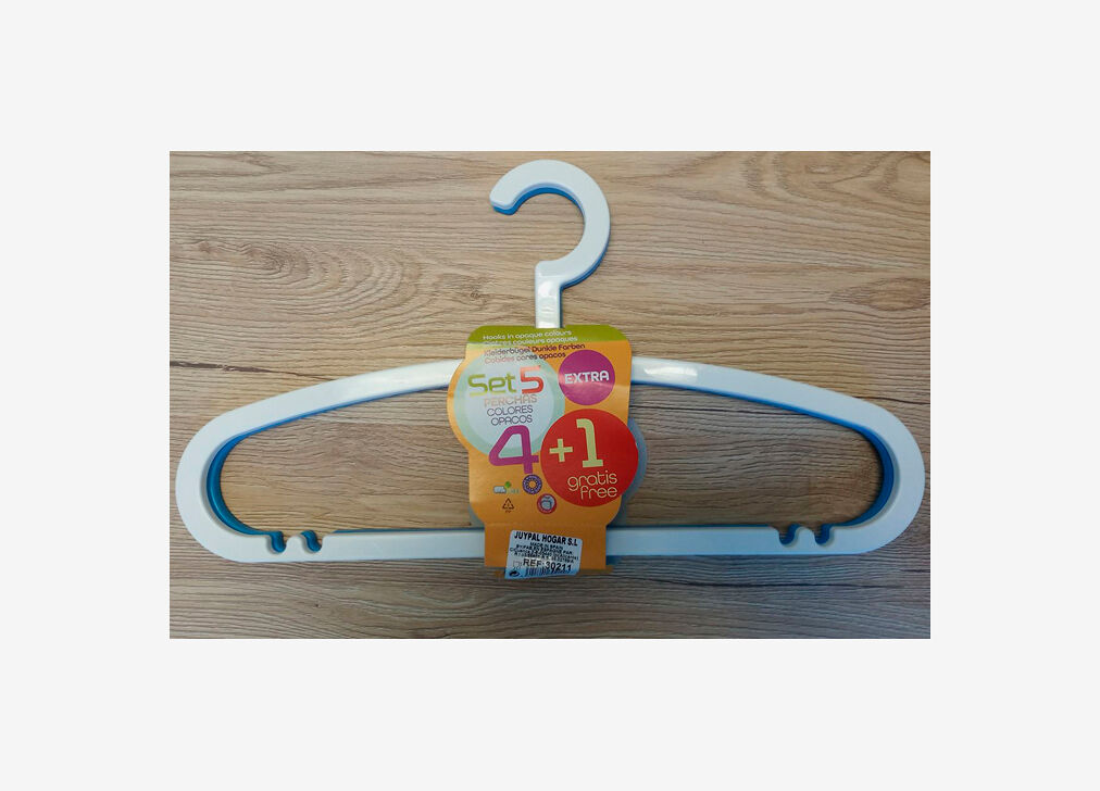 Set 5 cabides COMFORT de plástico