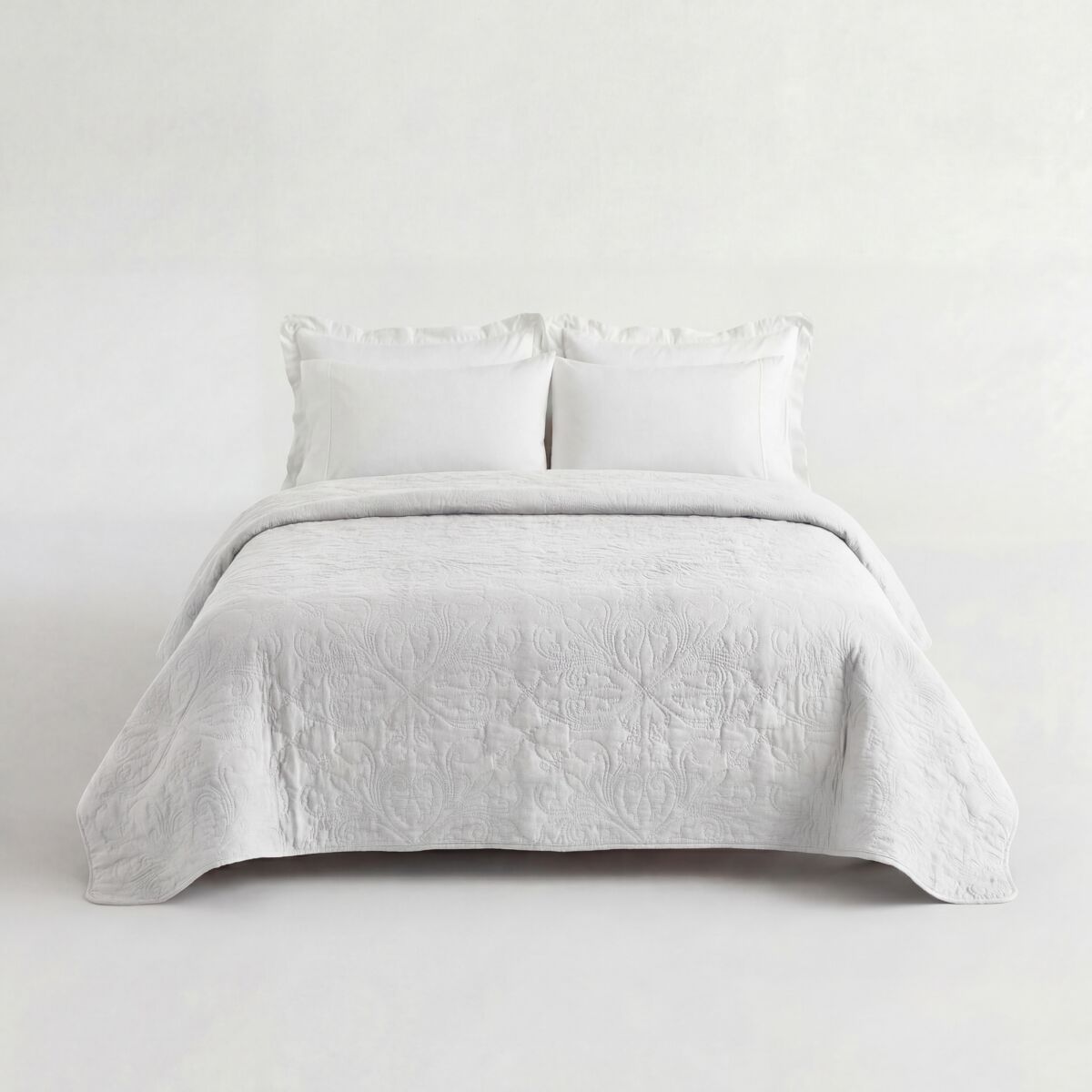 Colcha atenas cama 135cm cor branco