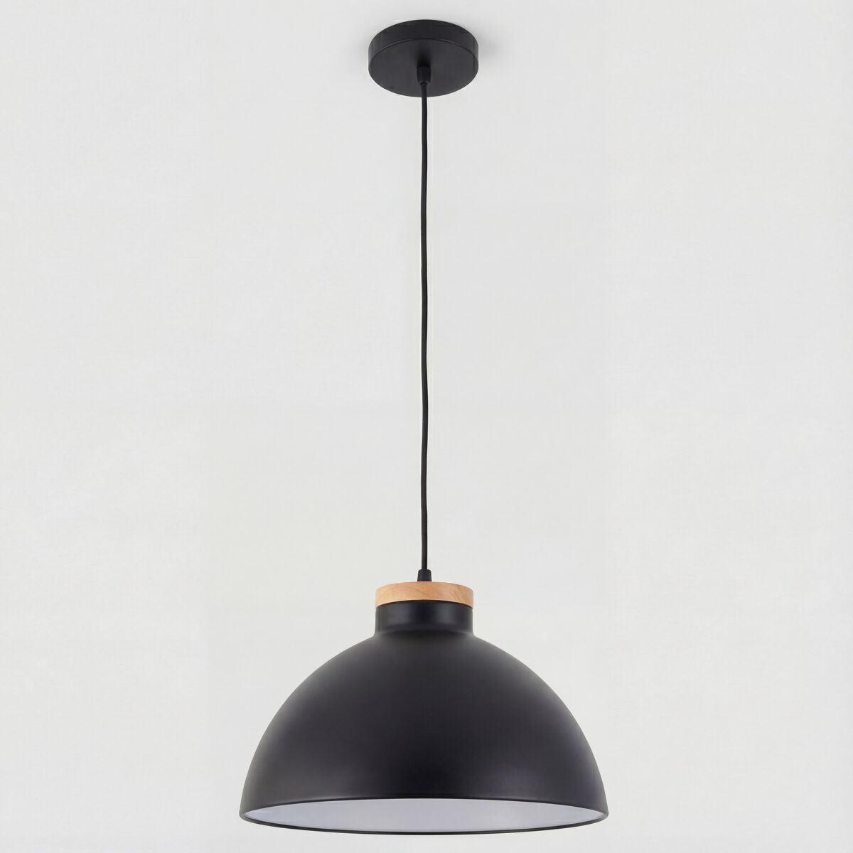 124443_01.jpg?w=76&h=76&func=fit&bg_color=fff&org_if_sml=1