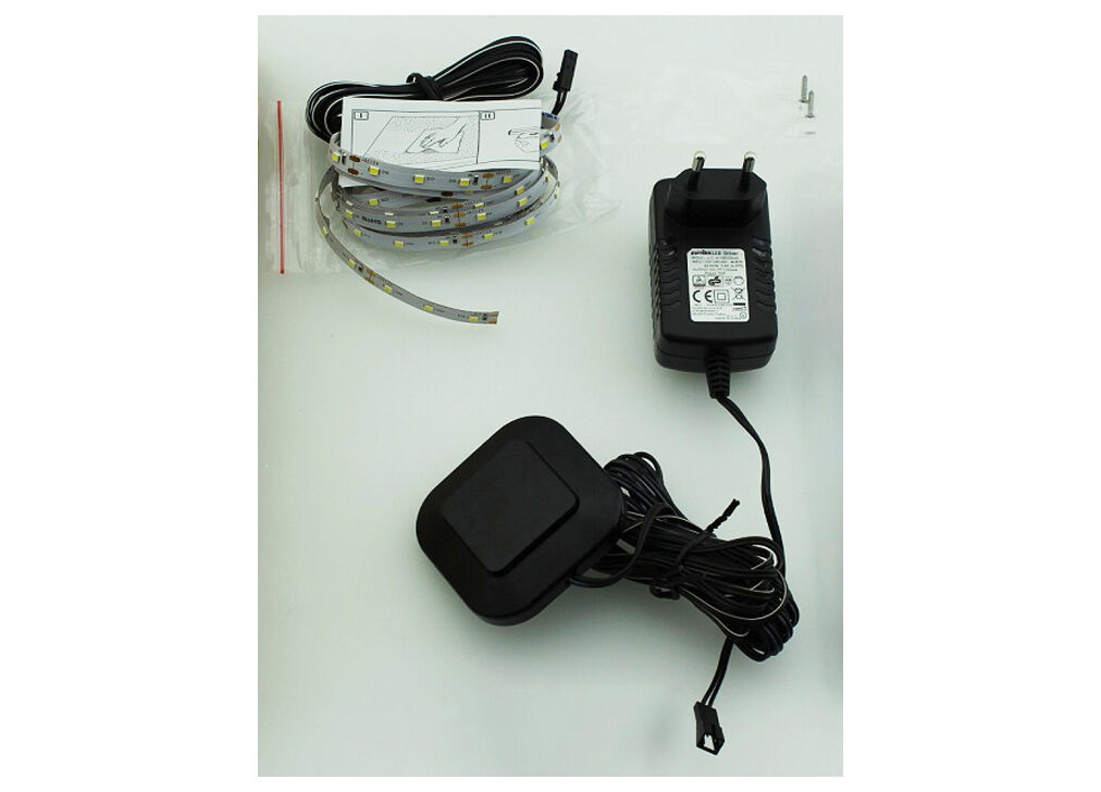 Led para vitrine alta 1 porta SION