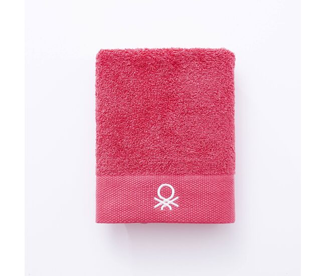 Toalha de banho 50x90cm 100% algodão 450gsm na cor rosa - suave, absorvente e de secagem rápida core benetton