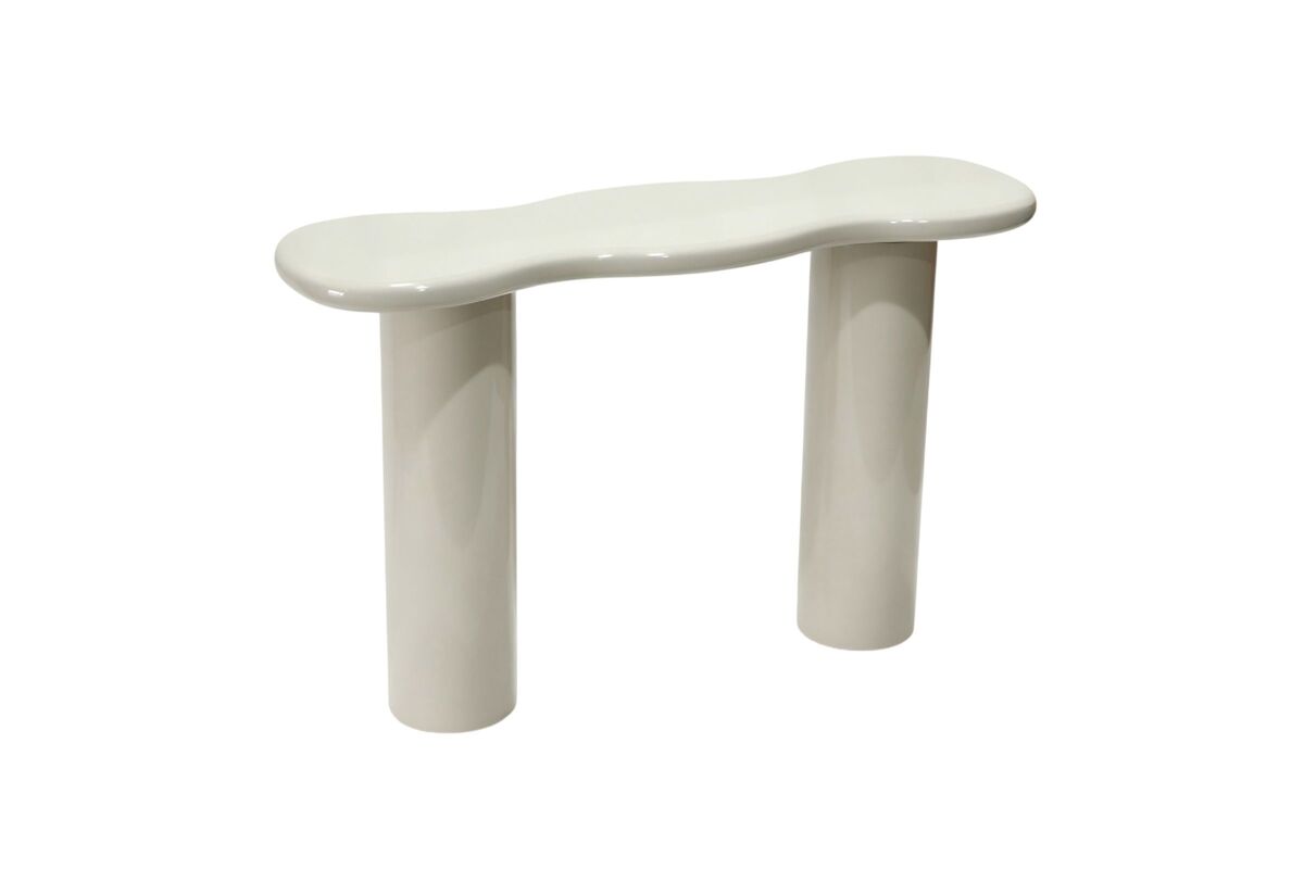Mesa de apoio em mdf lacada na cor latte cremoso brilhante