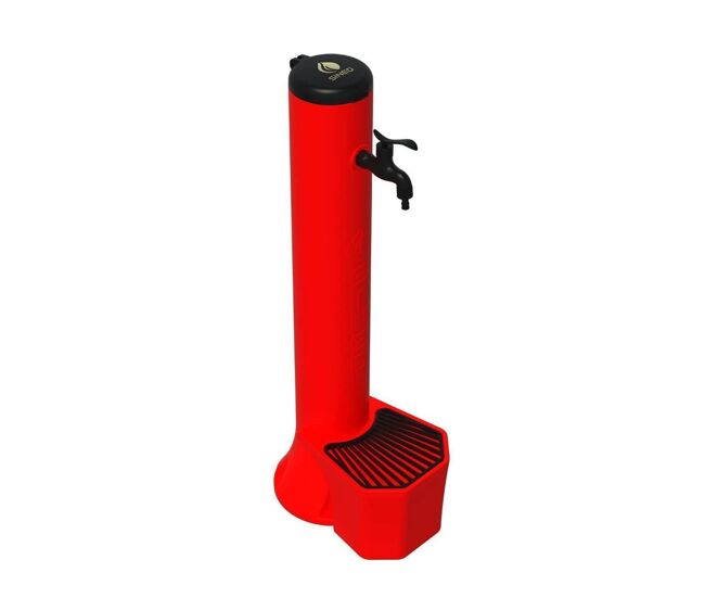 Fonte e balde exterior vermelho com 5 litros de capacidade, grelha apanhadora de folhas de alumínio dupla ligação de água na lateral e no fundo.