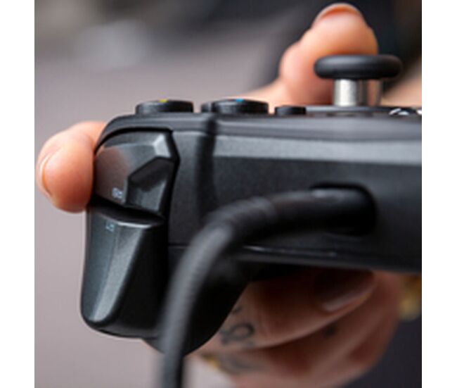 Comando Gaming Comando Gaming Nacon Revolution X Pro Controller - Conforama