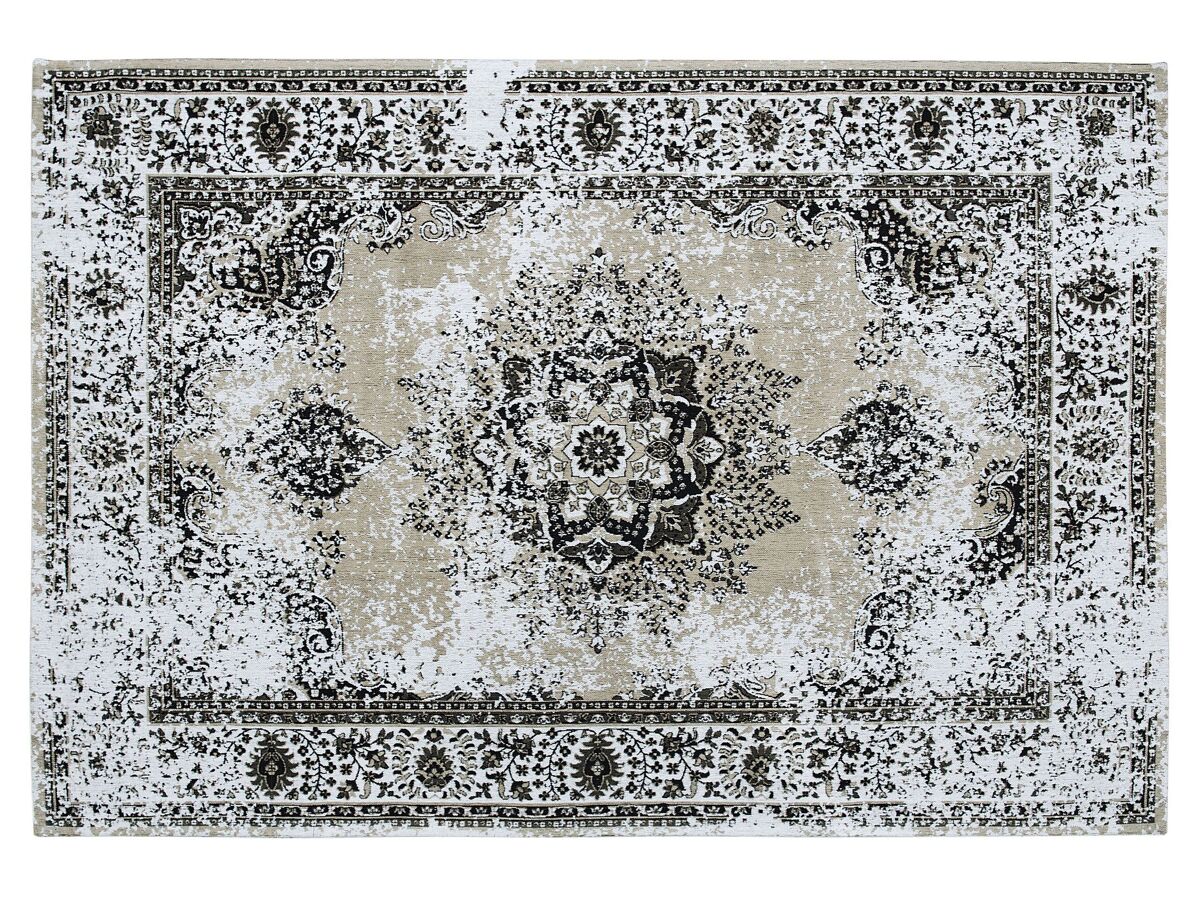 Beliani De pelo corto ALMUS 140x200
