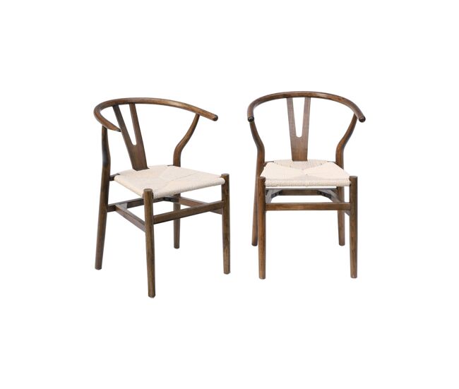 Conjunto de duas cadeiras vintage em madeira de seringueira castanha antiga com assento em corda e encosto arredondado