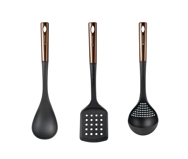 Conjunto de 3 utensílios de cozinha bergner copper: espátula vazada, colher e concha em pbt preto e cobre.